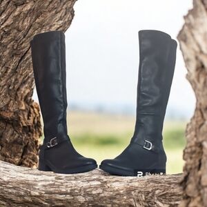 Coach 4 You size 8 is the name brand. These sold at TJ Maxx.